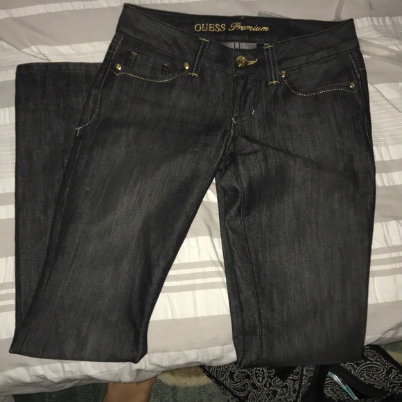 Guess Jeans - Picture 1 of 3